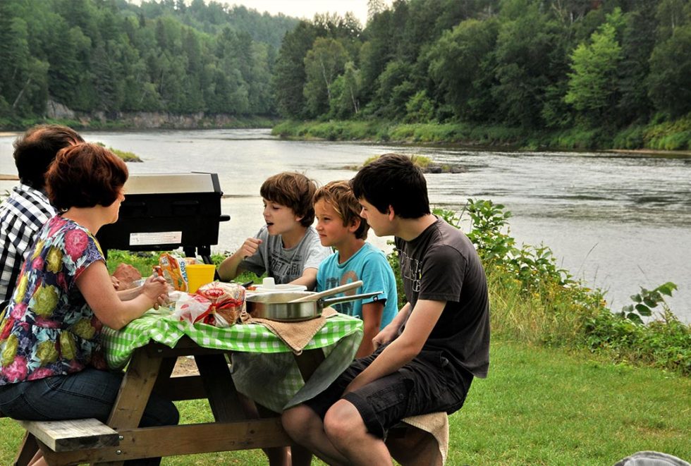 Camping ChutesauxIroquois Location de site de Camping